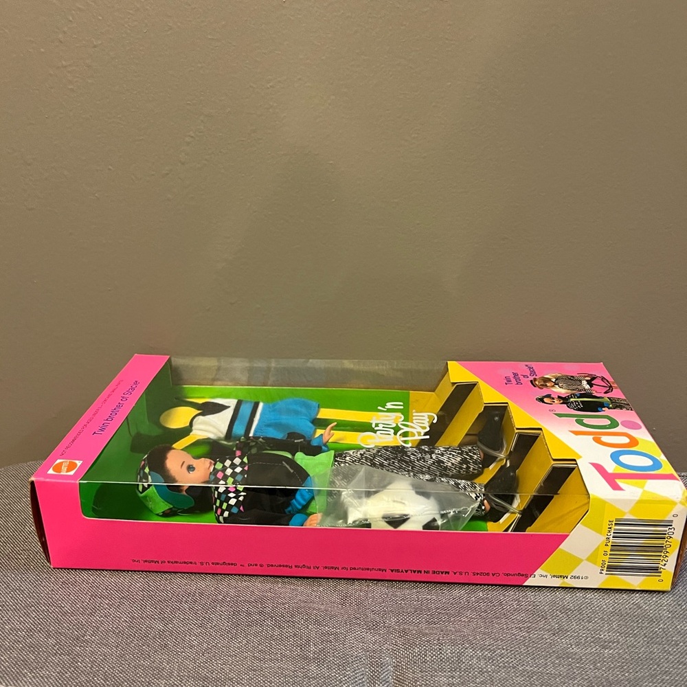 🆕NIB Todd Doll – Mattel – Soccer Outfit – 90’s Nostalgia — Barbie - Picture 7 of 7